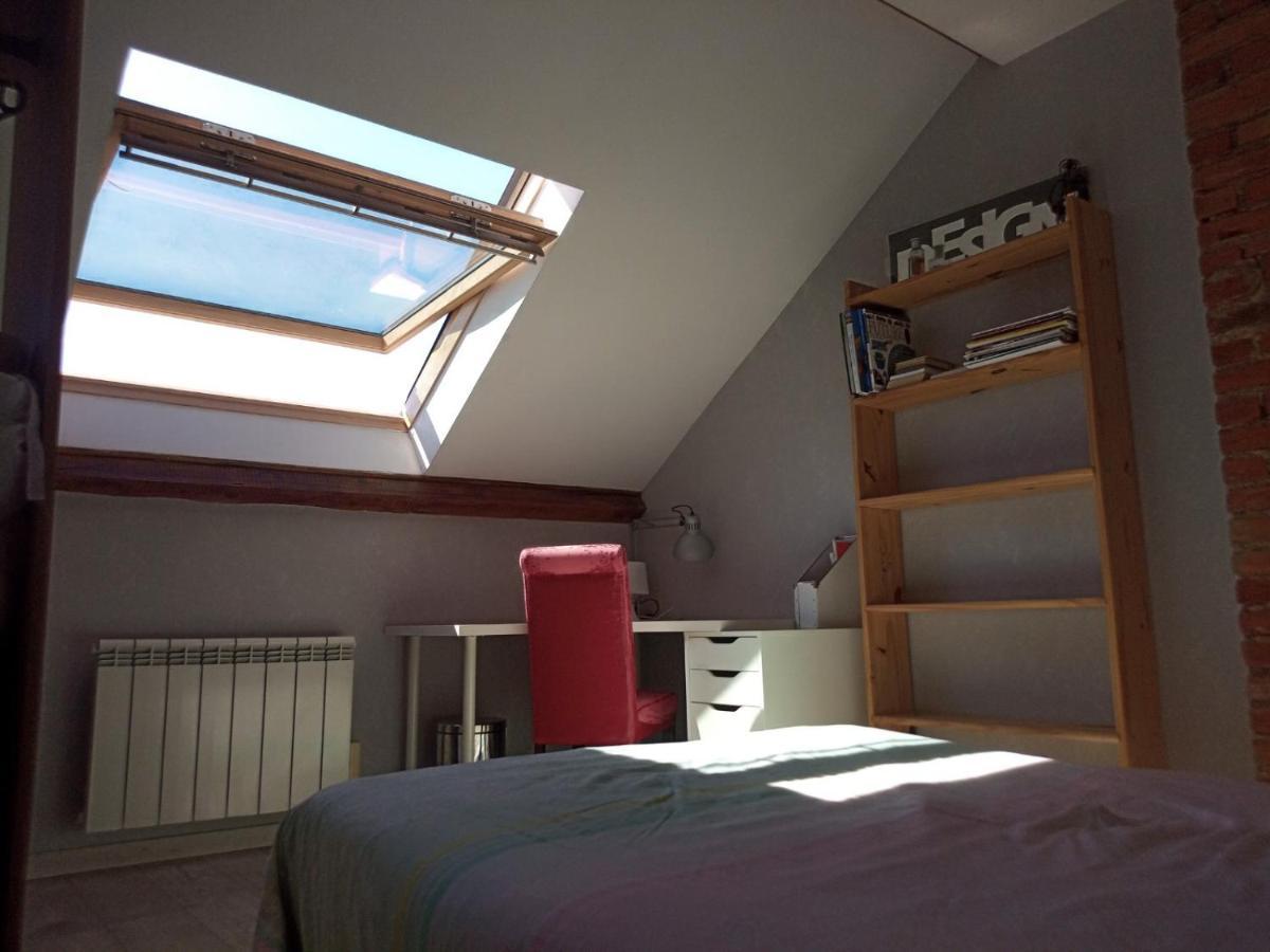 -- Le Sanctuaire, à 50 mètres de la Gare -- Annecy Exterior foto
